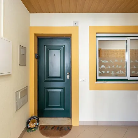 Anka-open Plan With Patio * Conceição
